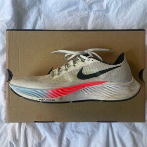 Nike Air Zoom Pegasus 37 Women’s Running Shoe